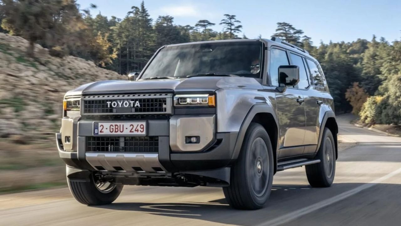 2026 Toyota Land Cruiser Hybrid